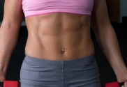 fitness oefeningen thuis vrouwen
